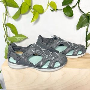 NWT size 6 Dr. Scholl’s summer sneaker with arch support teal and gray